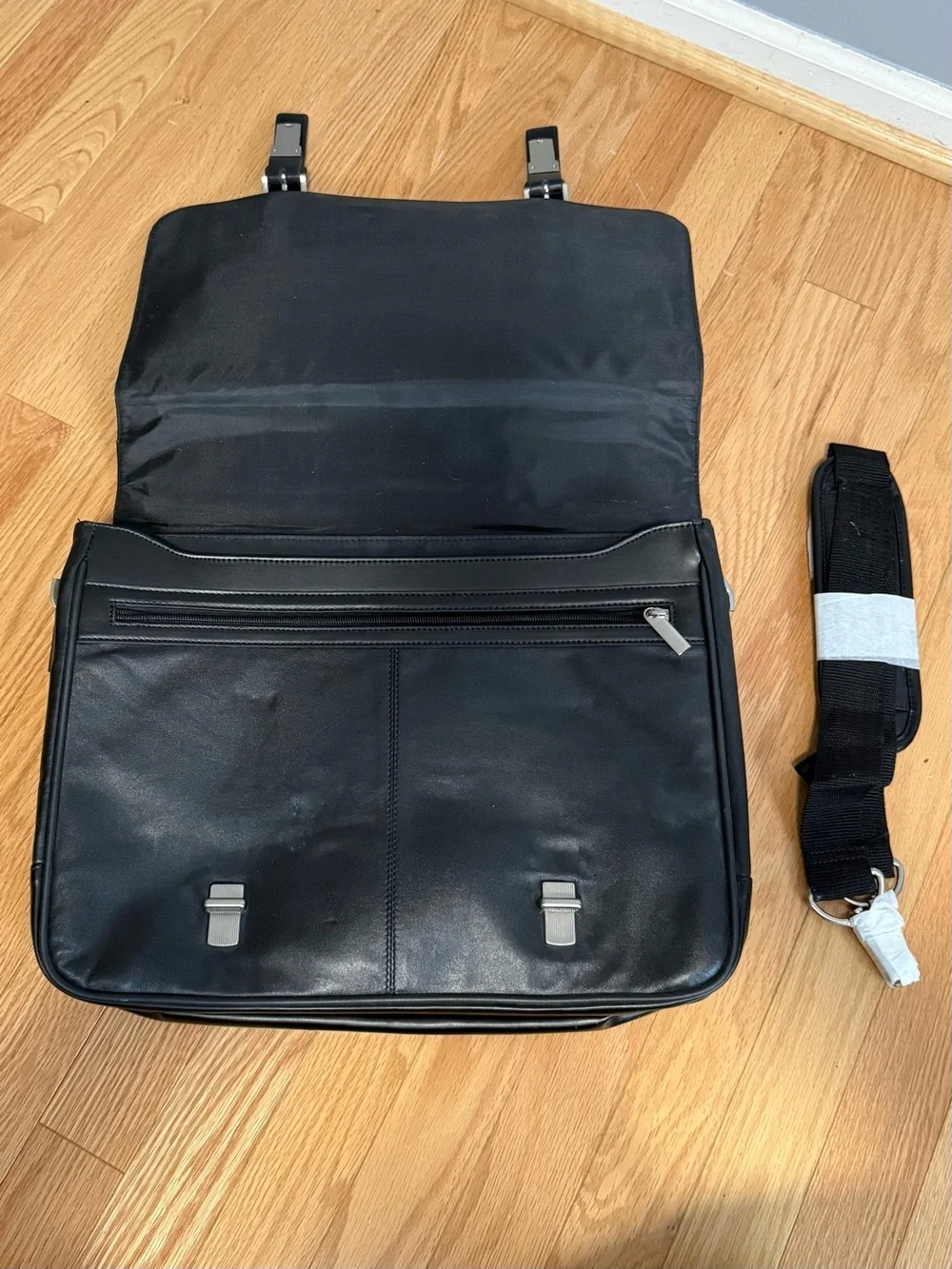 Pelle Studio Wilson Leather Black Briefcase Bag NEW